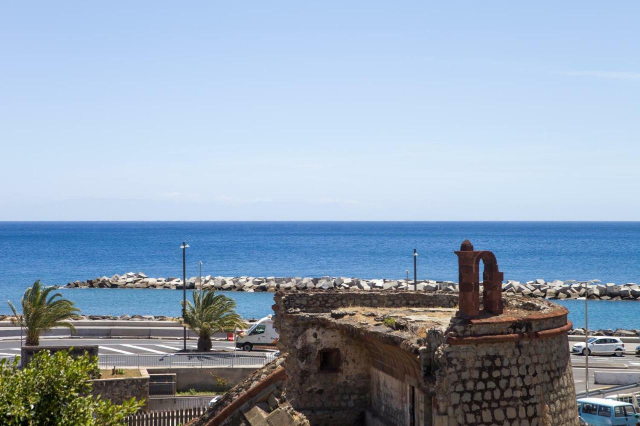 Casa Julia Atico Vistas Playa Las Teresitas ซานตาครูซ เด เตเนริเฟ ภายนอก รูปภาพ